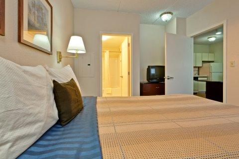 Candlewood - - Carrier Circle By Ihg Hotel 2*